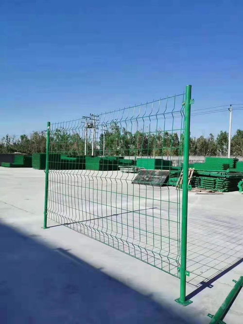 安平縣梁旭金屬絲網(wǎng)制品廠 高碳錳鐵在金屬絲網(wǎng)生產(chǎn)中的應(yīng)用與優(yōu)勢(shì)